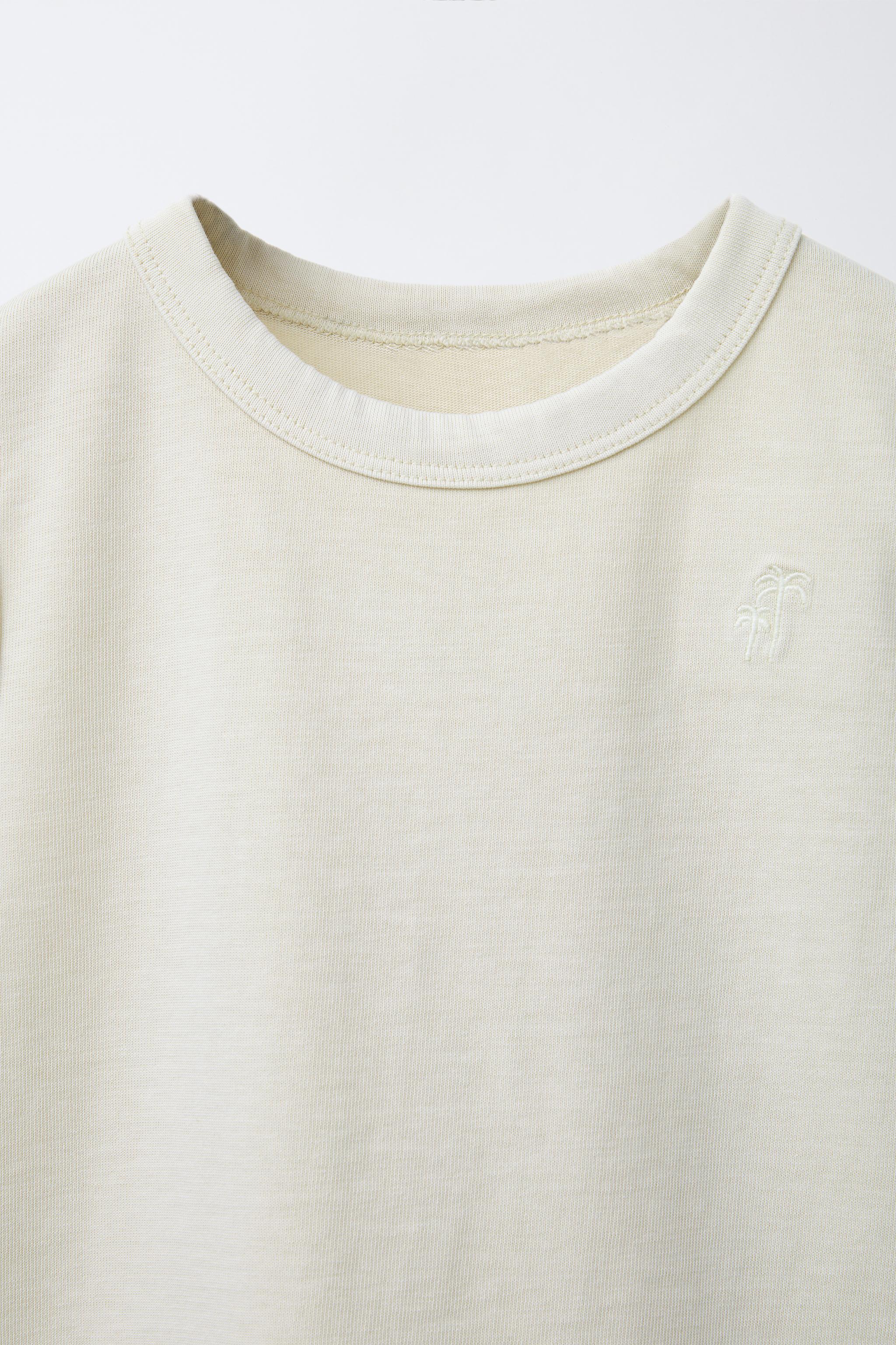 GARMENT DYE EMBROIDERED SLEEVELESS T-SHIRT